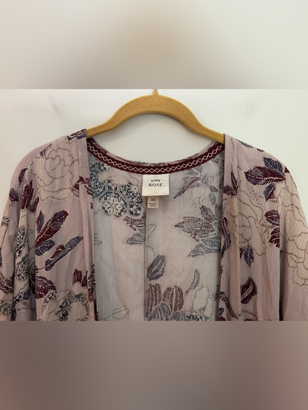Knox Rose Kimono Cardigan Floral XS Dusty Rose EUC - Picture 6 of 11